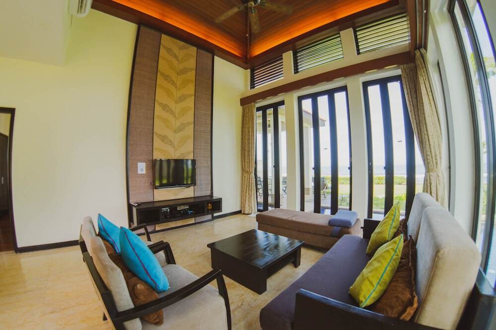 Borneo Beach Villas