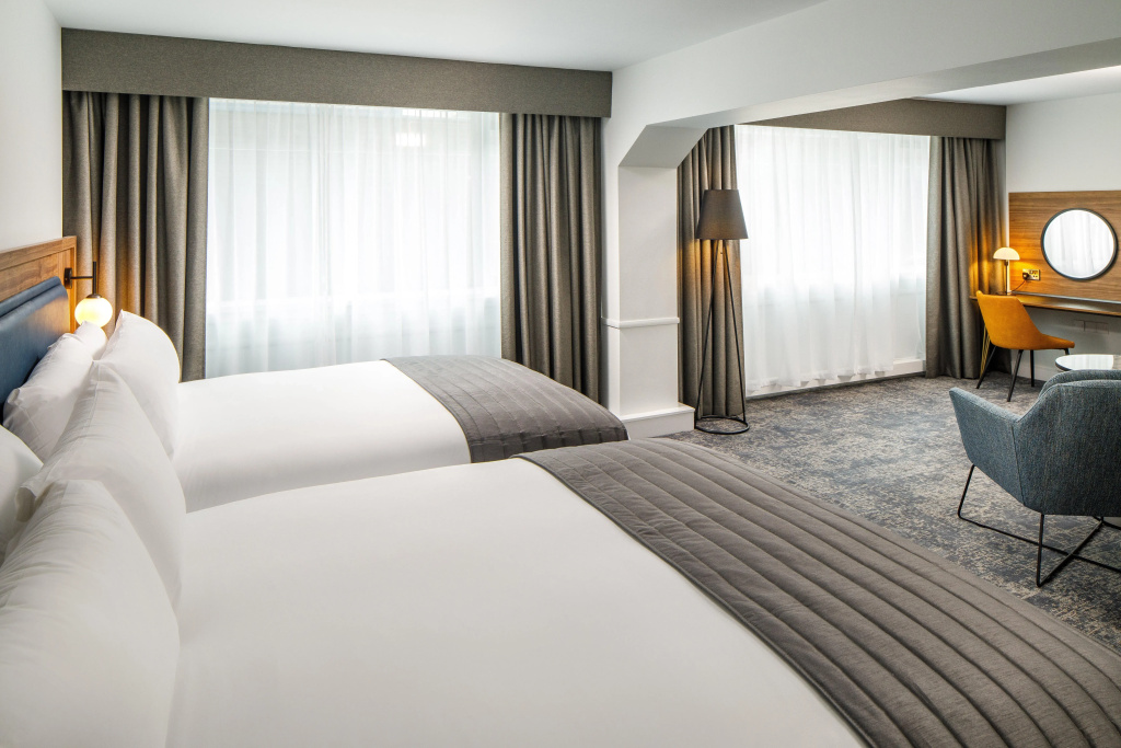 Crowne Plaza Manchester Airport by IHG - фото 3
