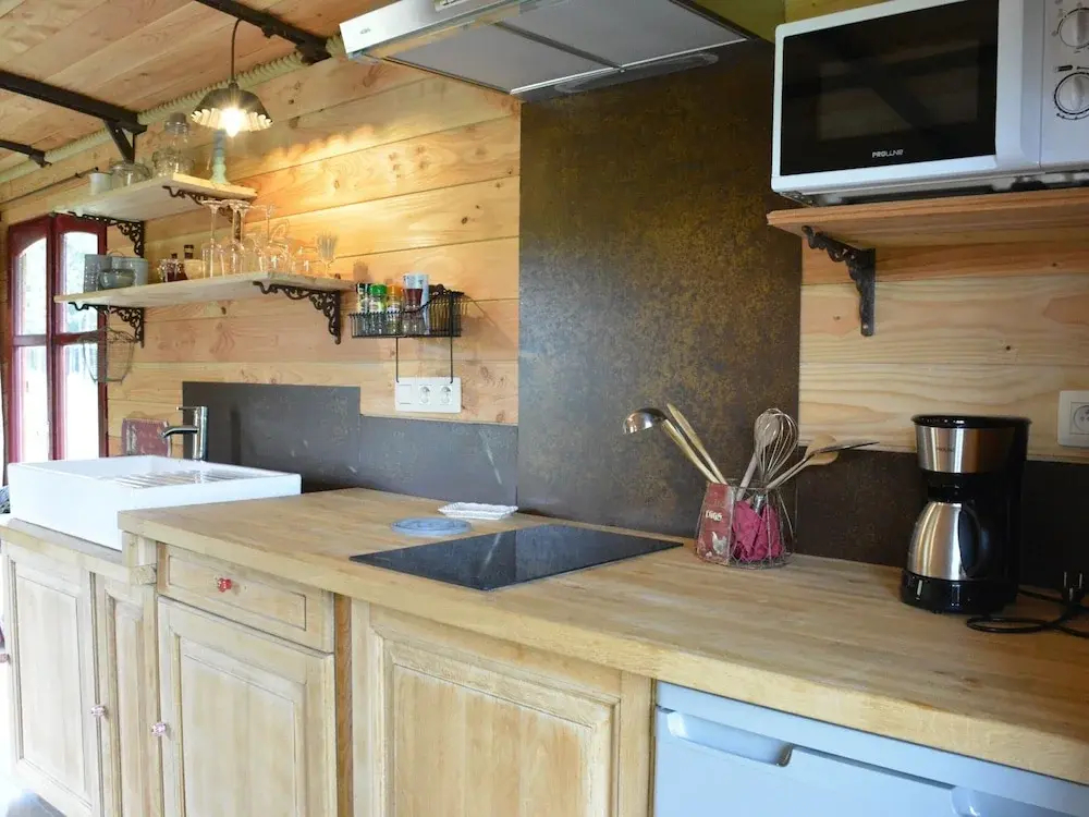 Cozy Mobile Home in Vresse-sur-semois With Terrace - фото 13