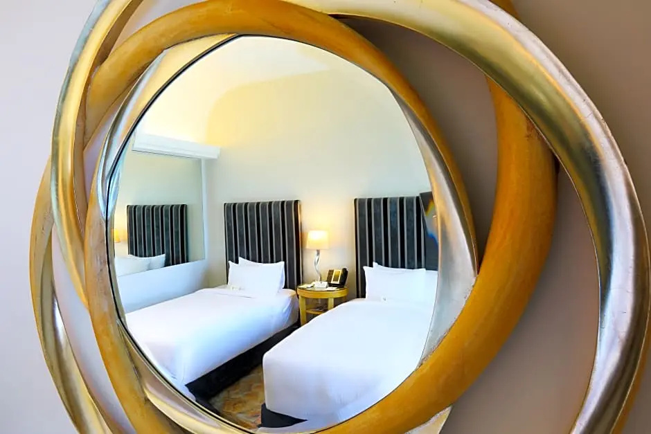 Classic Double room (full double bed)