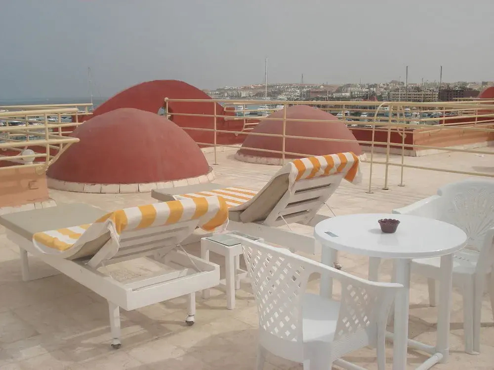 Balcony & Terrace