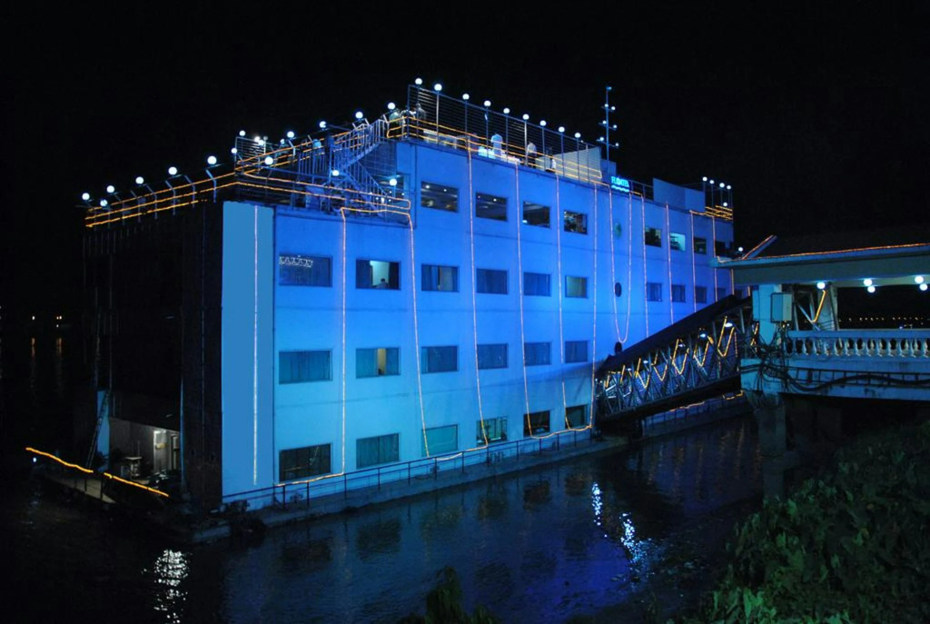 Polo Floatel Kolkata