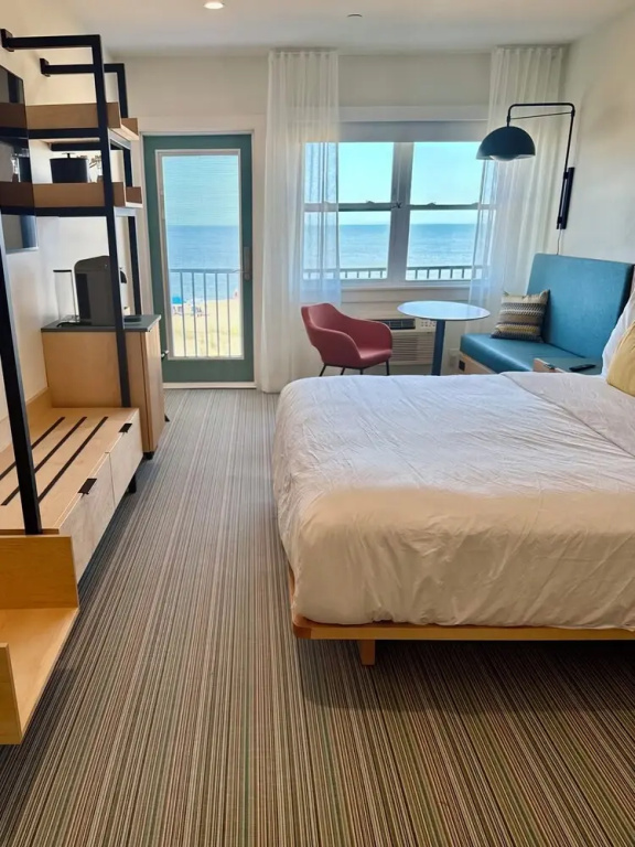 Standard Double room with balcony and with view (full double bed)
