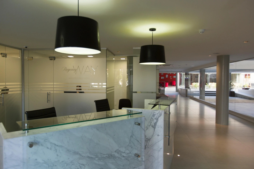 Regency Way Montevideo Hotel - Général