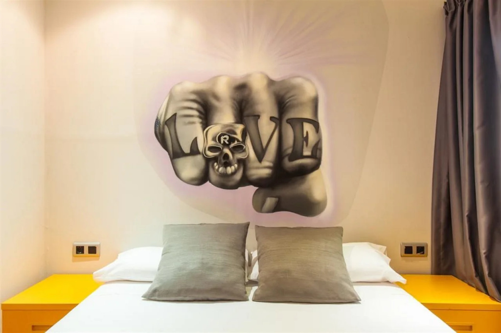 Hotel photo 2