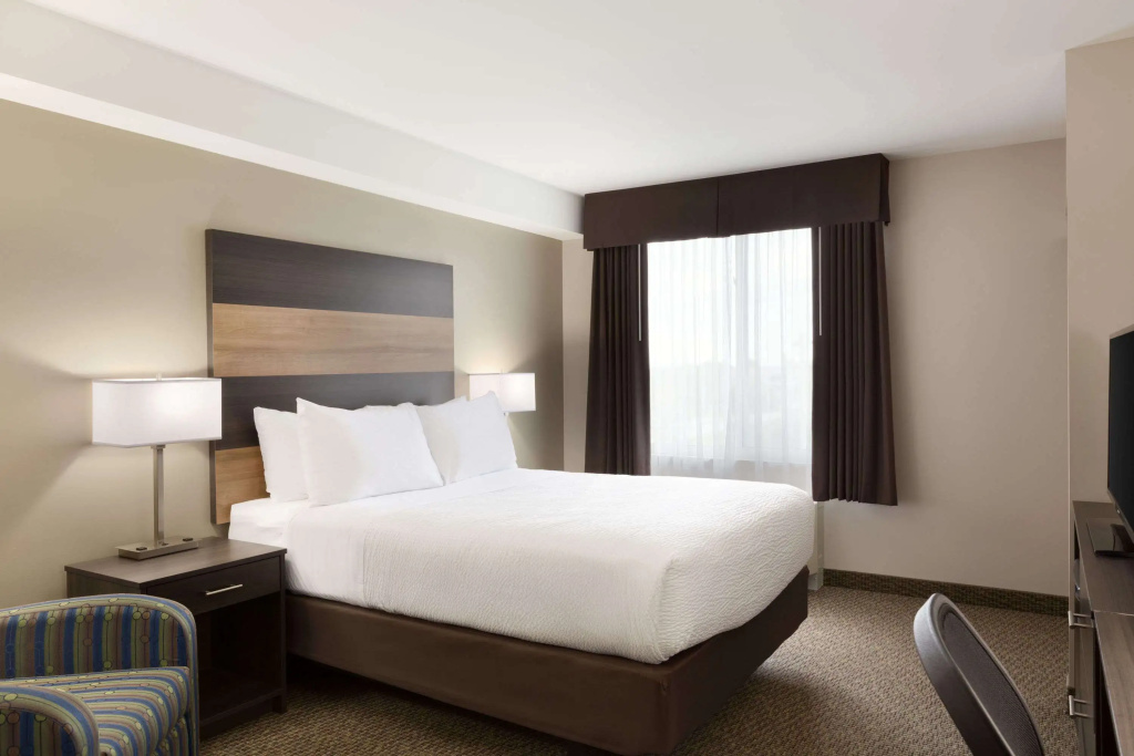 Days Inn & Suites by Wyndham Lindsay - Général