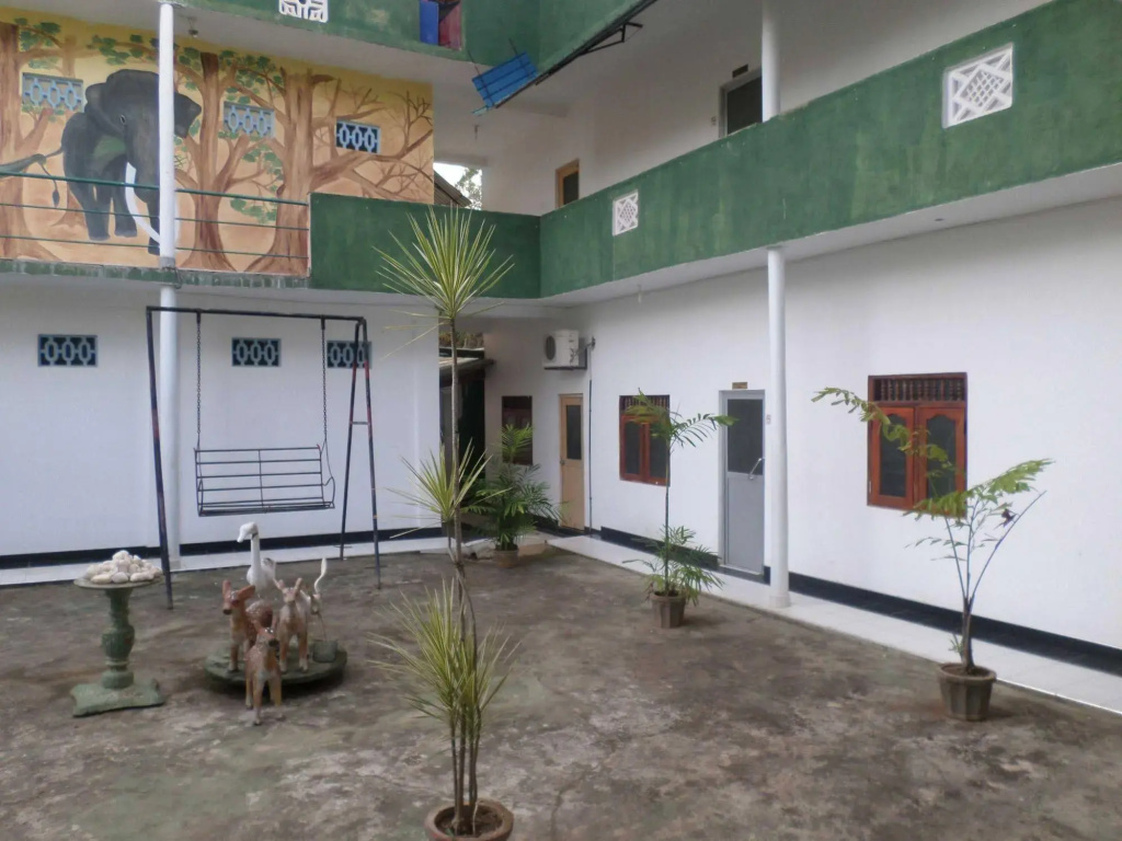 Vista Kandalama Gate