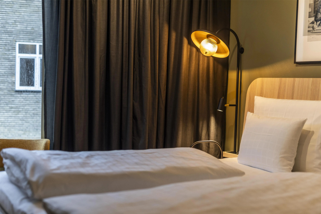 Standard Double room (full double bed)