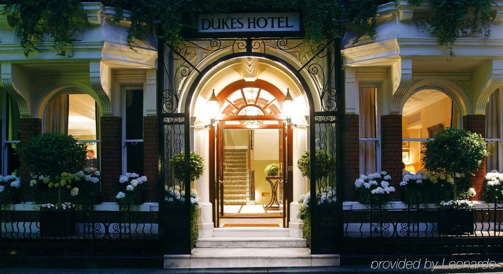Dukes London