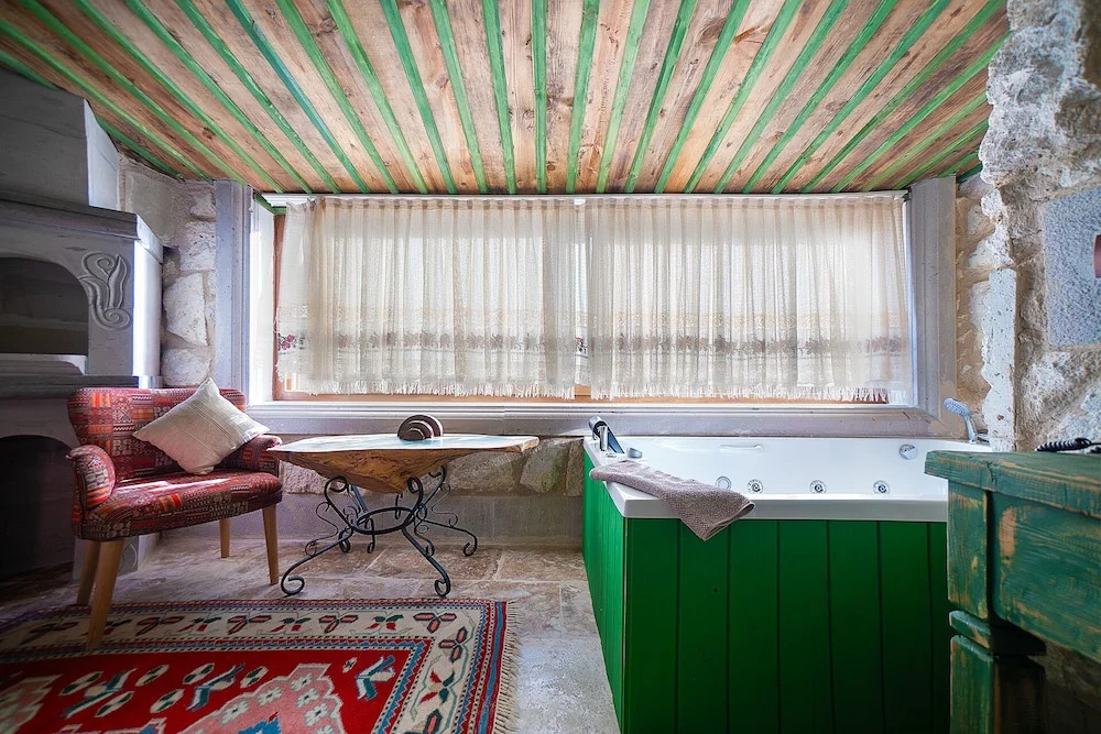 Двухместный номер Luxury с видом на город двуспальная кровать в Aysel Inn House