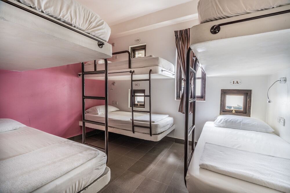 Hotel Paloma Inn