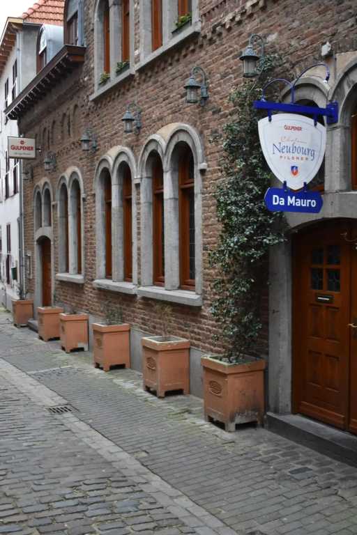 Roermond Uniek Stadspand, compleet woonhuis