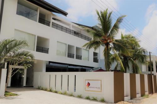 Daffodils Beach Negombo