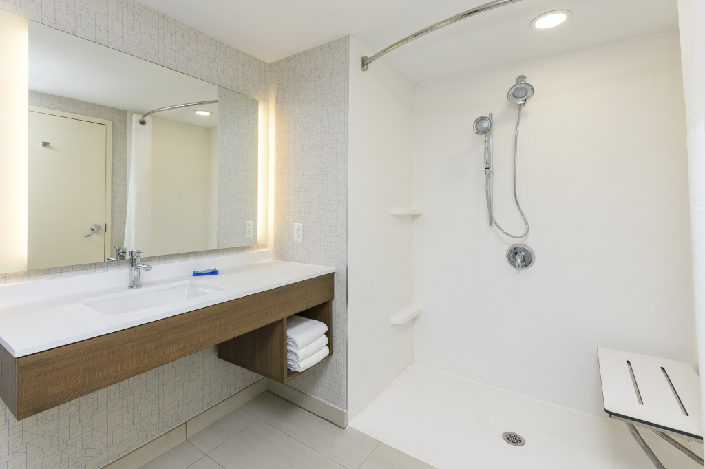 Holiday Inn Express & Suites North Bay by IHG - Général