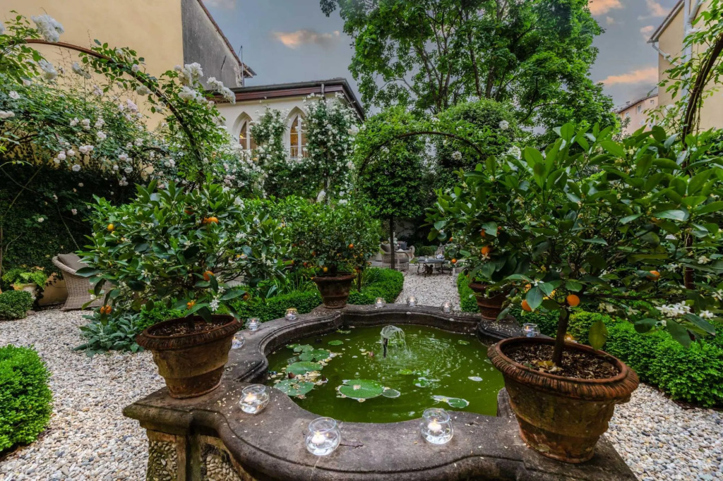 Casa Vanny an Apartment With Private Garden