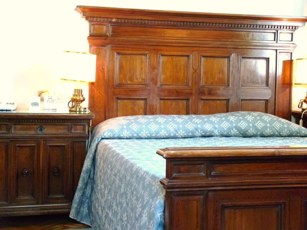 Superior Double room (full double bed)
