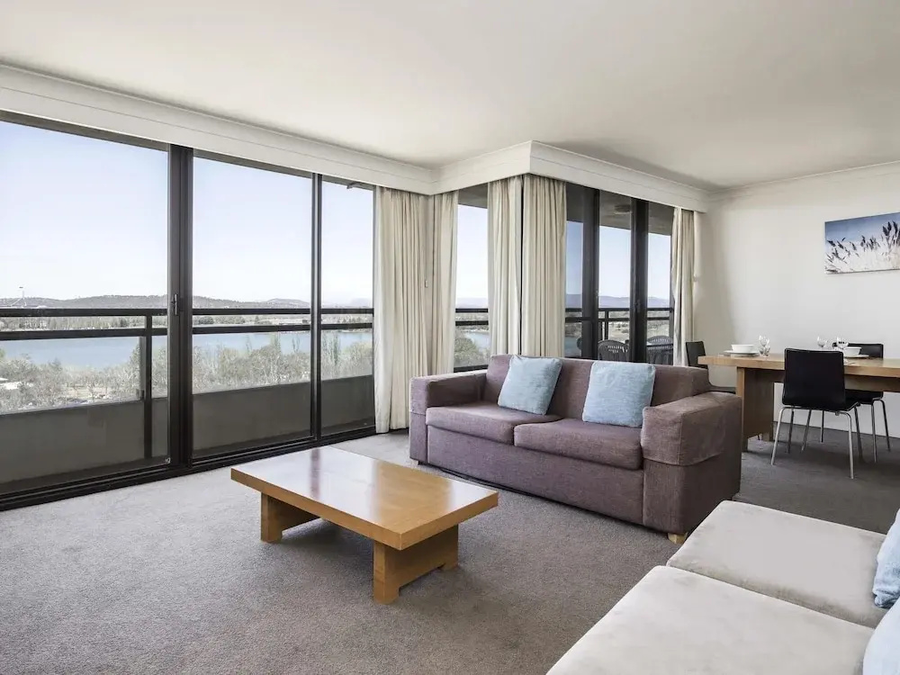 2 Bedrooms Standard room with lake view