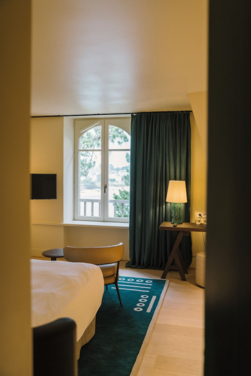 Deluxe Double room with sea view (full double bed)