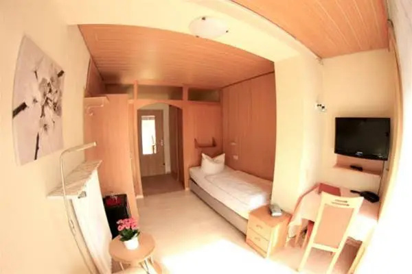 Hotel photo 2
