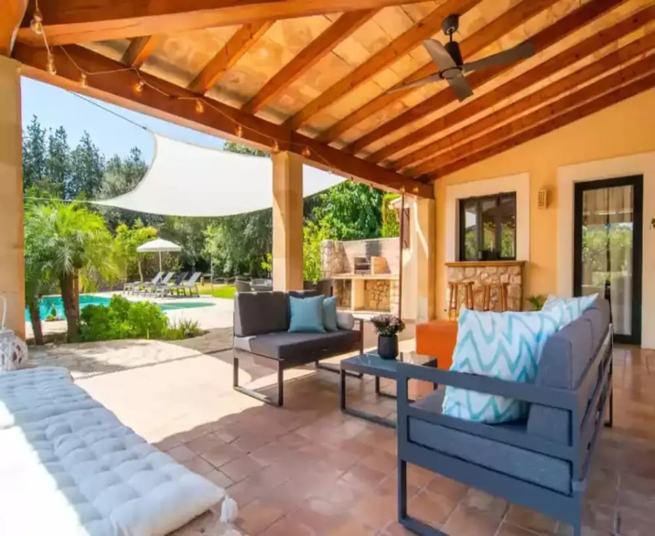 Cal Llenyater - Villa With Private Pool. Free Wifi