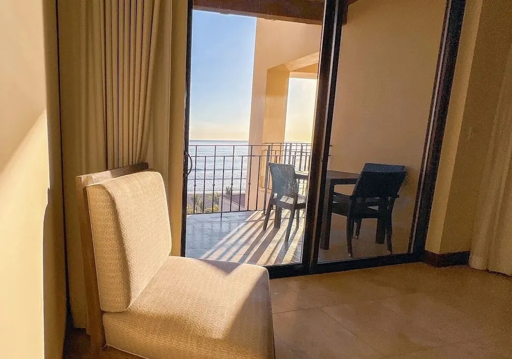 Balcony & Terrace