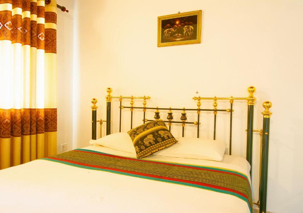 Kandy Riverside Villa