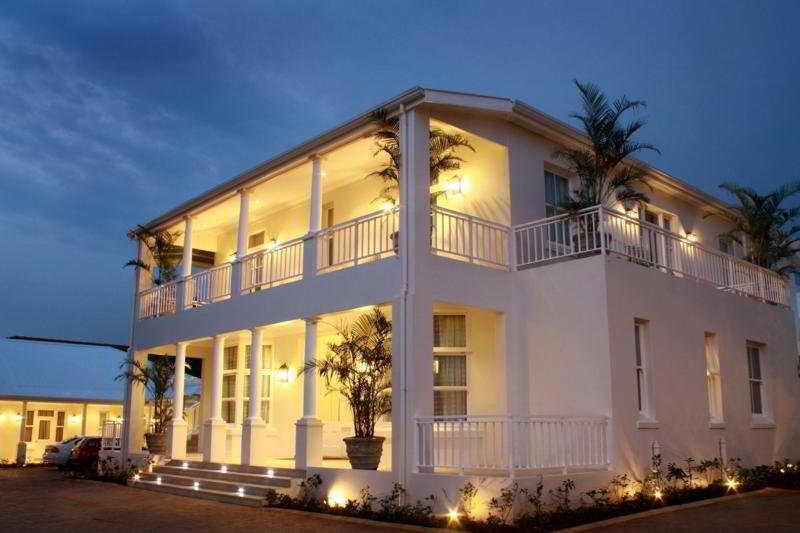 The Quarters Hotel by null