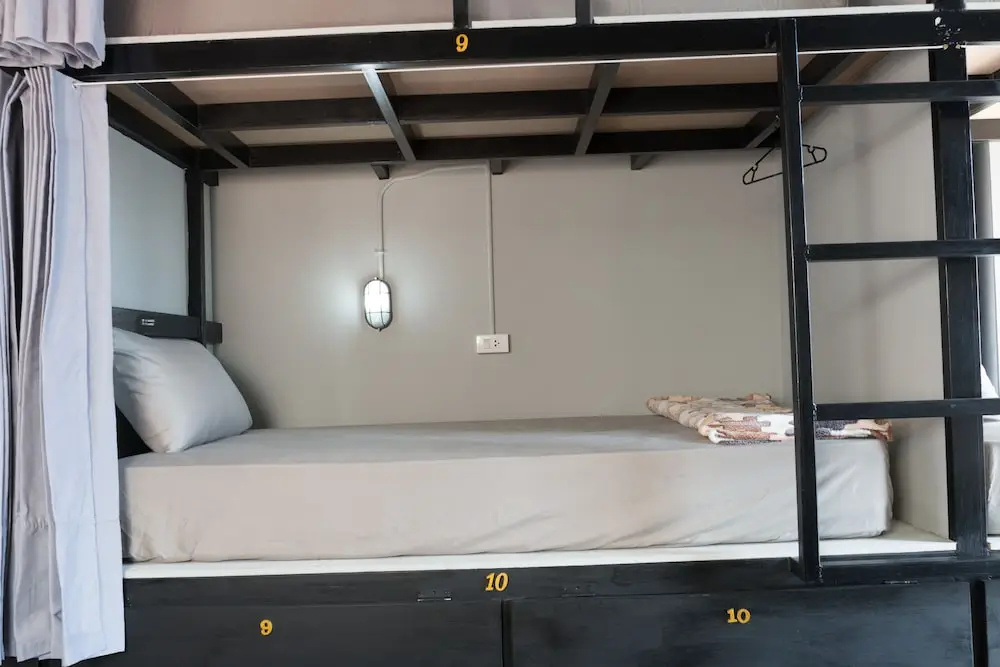 Bed in Dorm with balcony