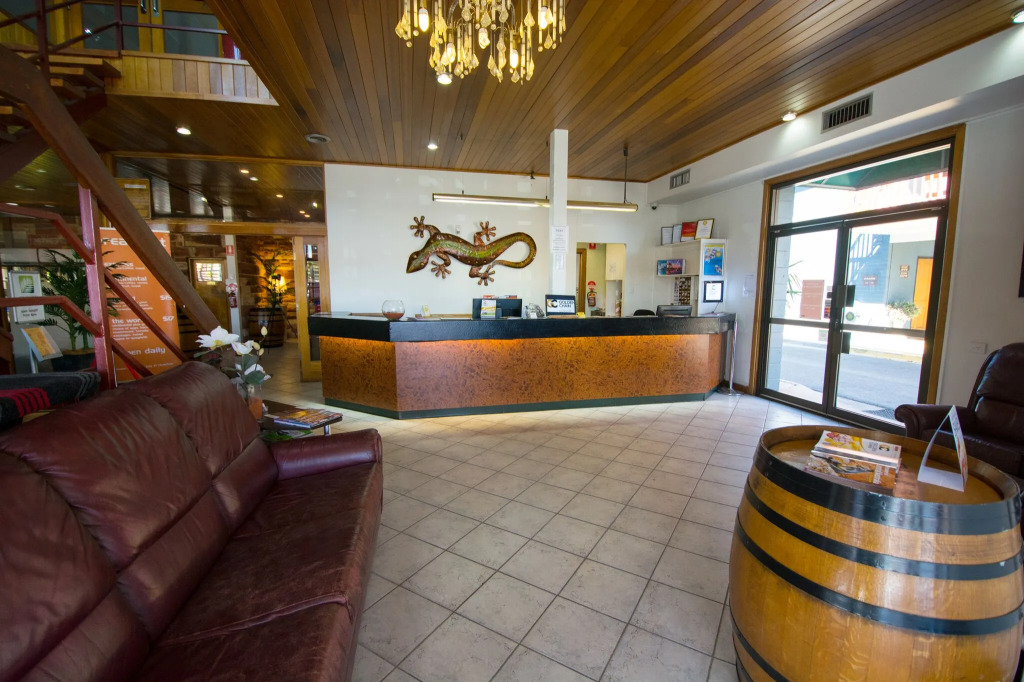 Elkira Court Motel — фото