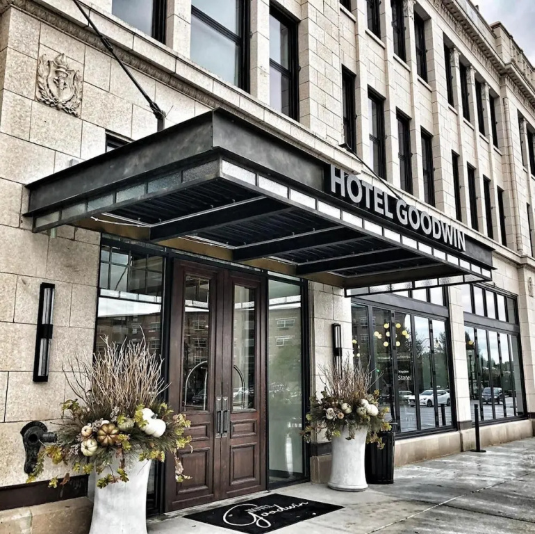 Hotel photo 1
