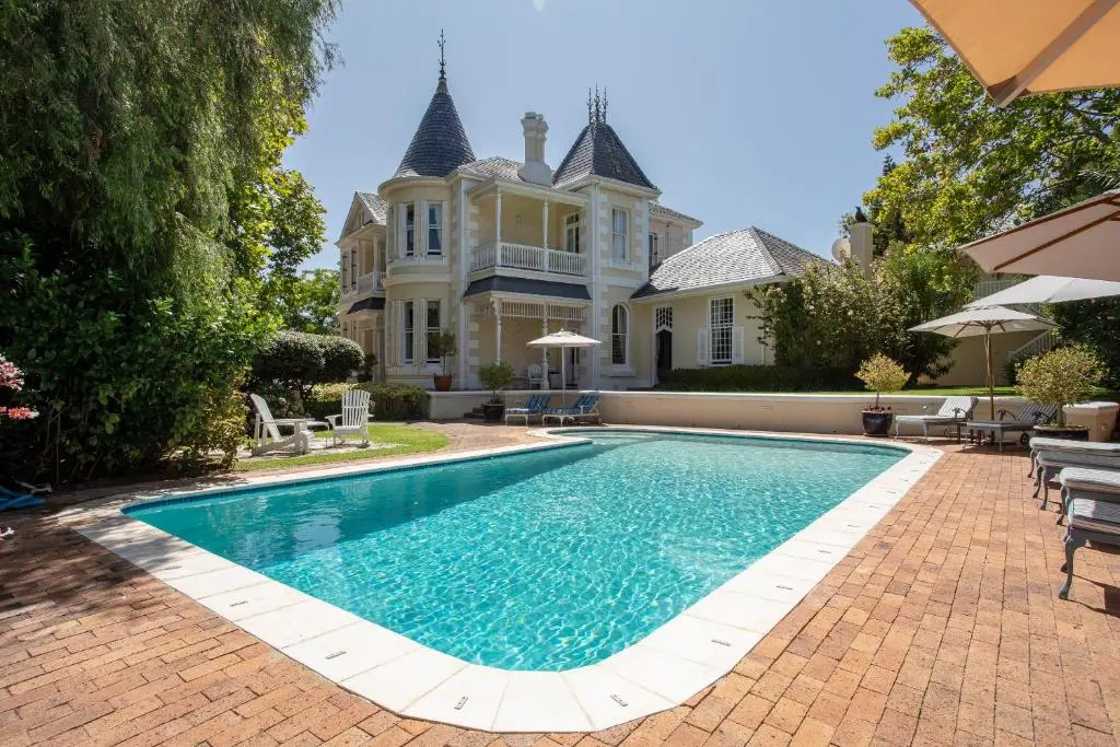 Victoria House - Général