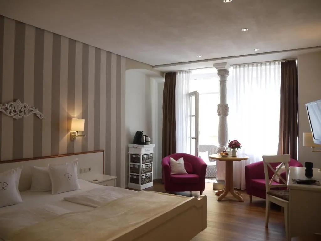 Comfort Double room with balcony (full double bed)