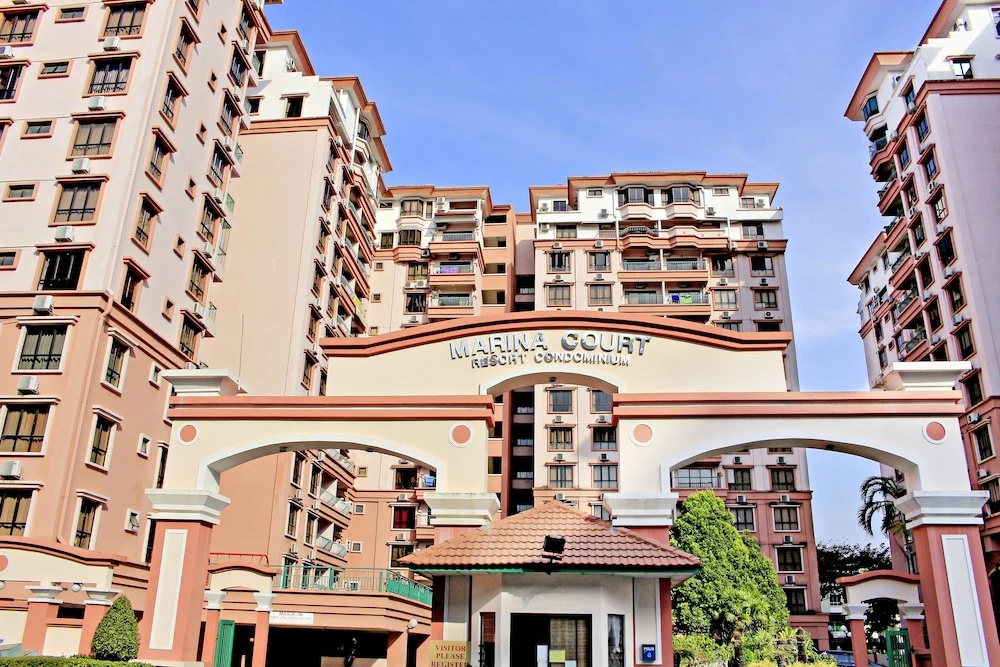 1st Choice Vacation Apartments @ Marina Court Resort Resort