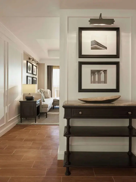 Double Club Suite with balcony (full double bed)