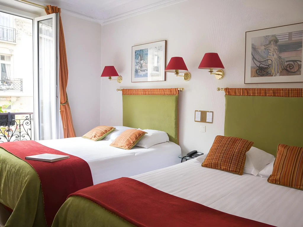 Отель New Orient Hôtel в Париже