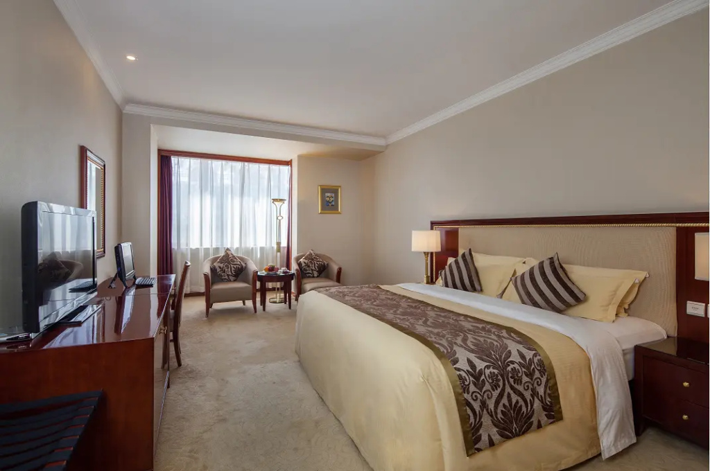 Отель XinHai JinJiang Hotel Wangfujing в Пекине