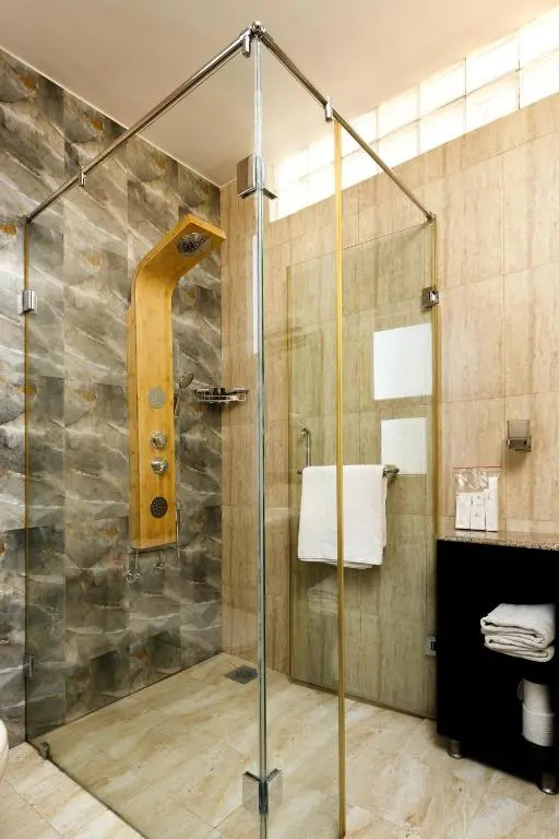 Shaligram Hotel - Chambres