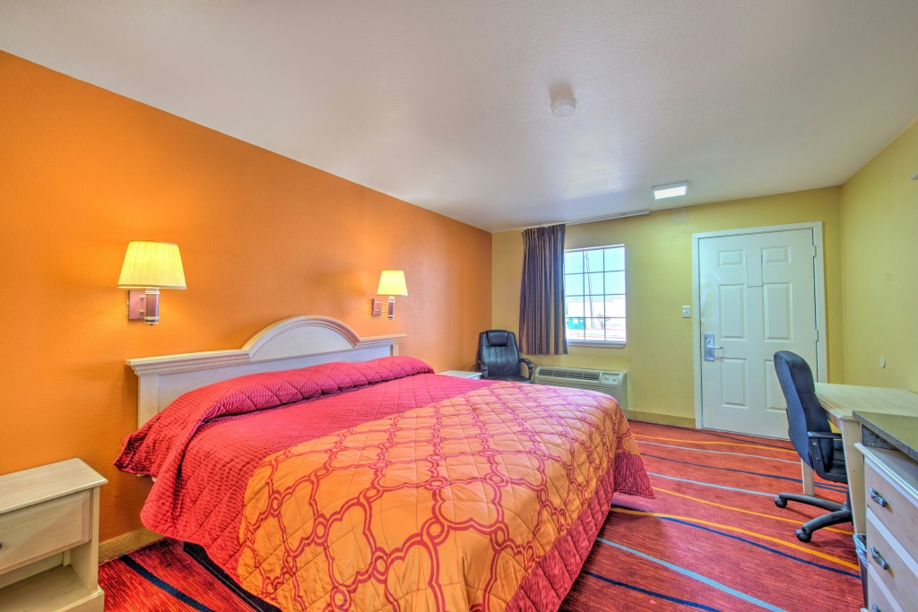 Heights Inn by Townhouse Harker Heights/Killeen — 5