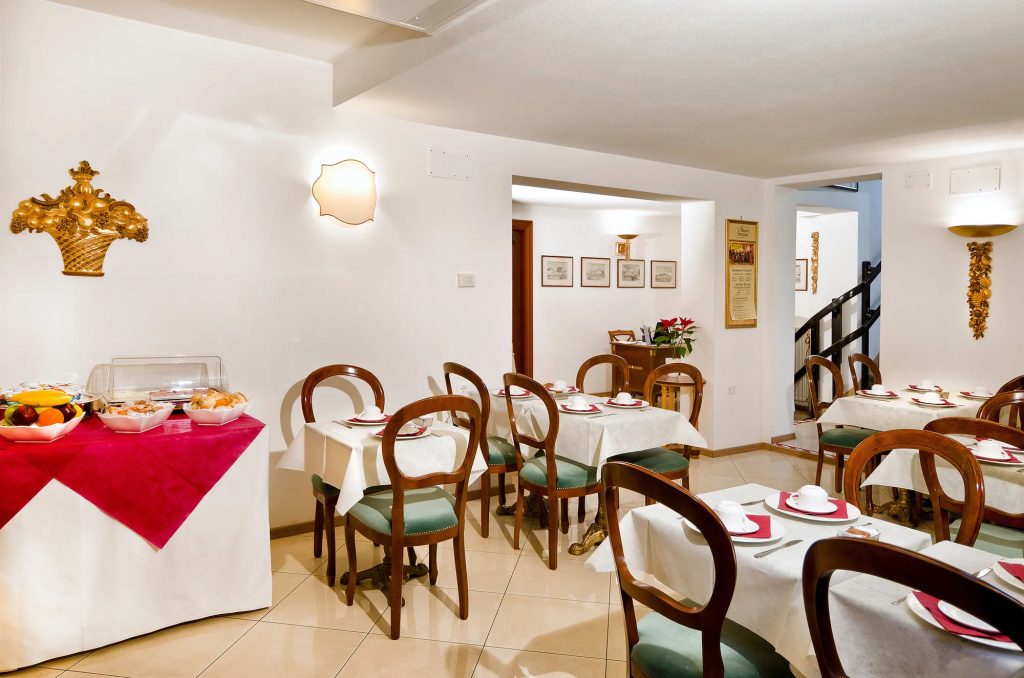 Hotel photo 23