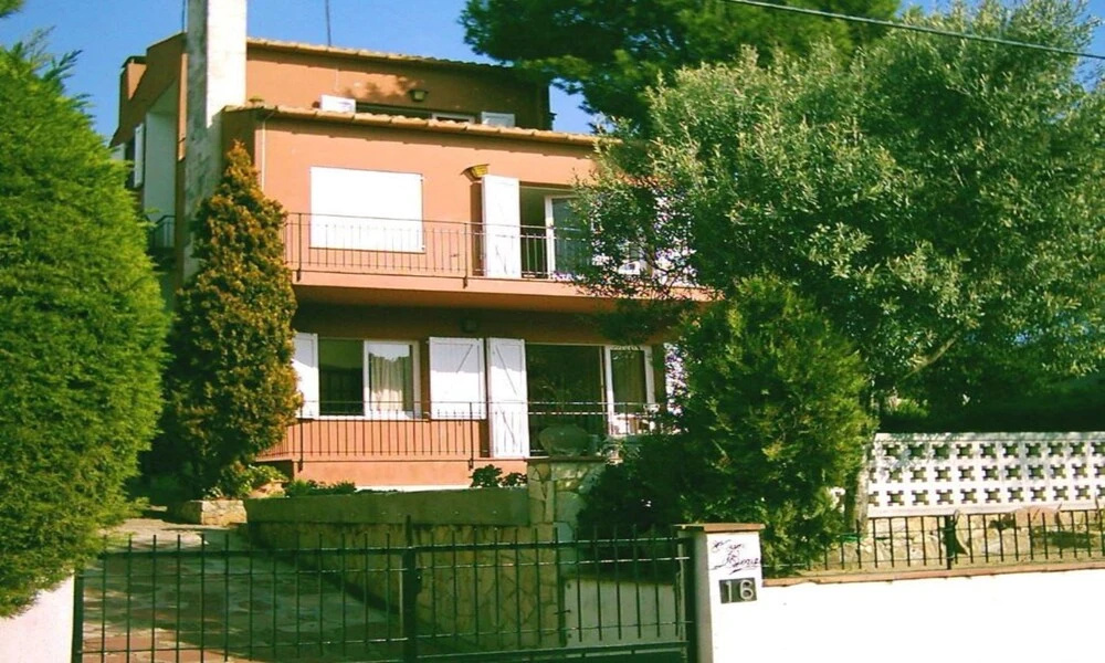 Studio in Palafrugell - 104769 by MO Rentals