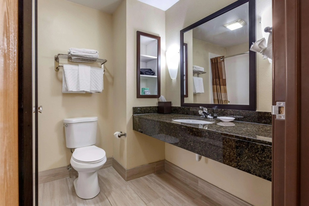 Best Western Plus Sparta Trail Lodge - Général