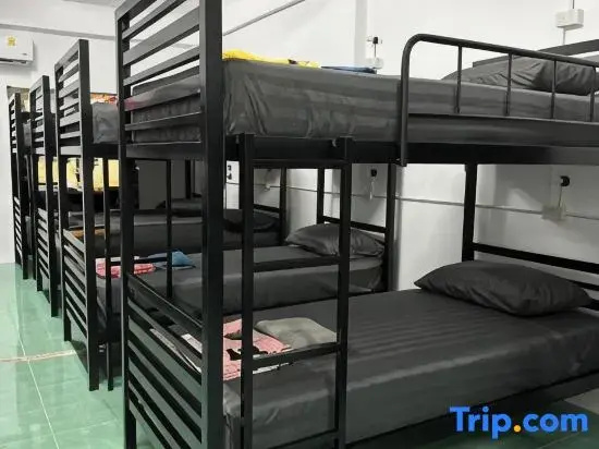 Bed in Dorm