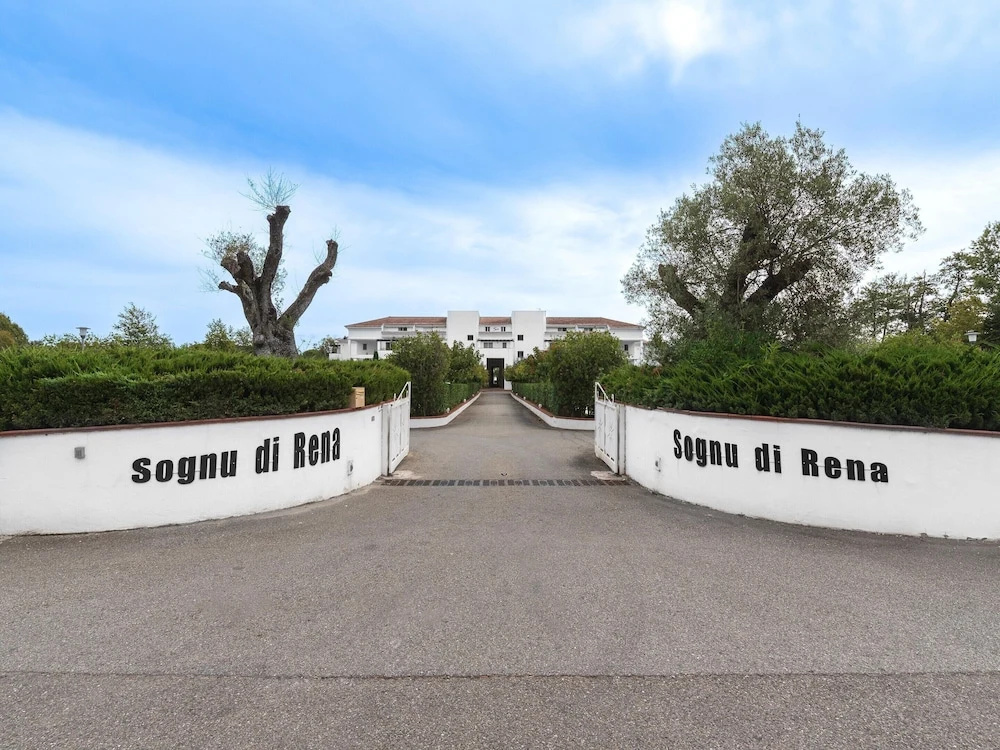 Corsican Seaview Coastal Stay for 6