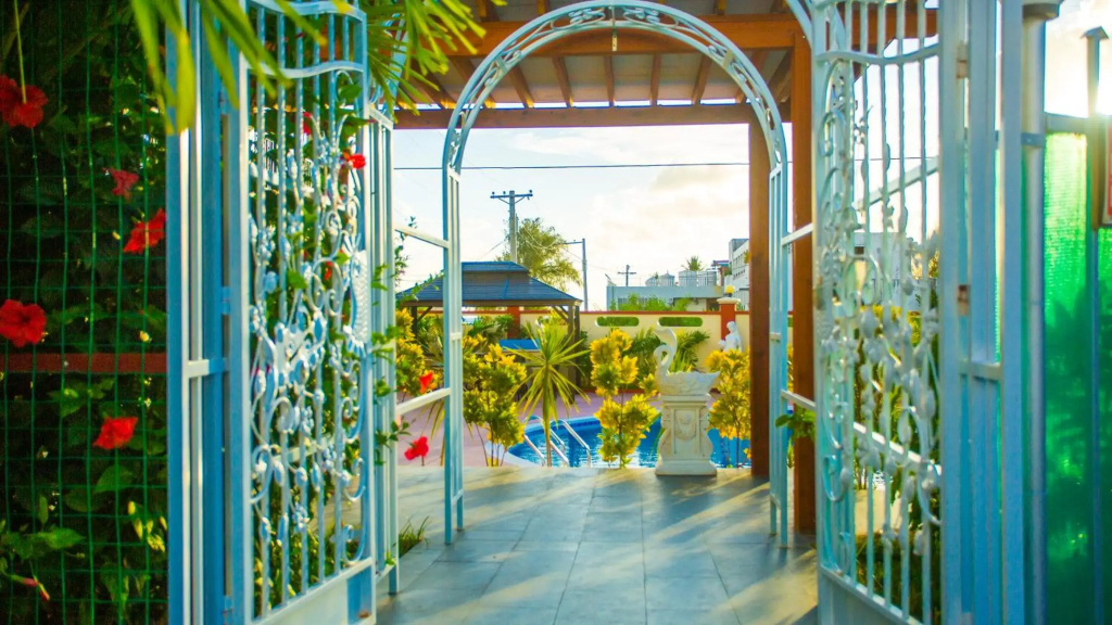 Beach Garden Hotel - фото 13