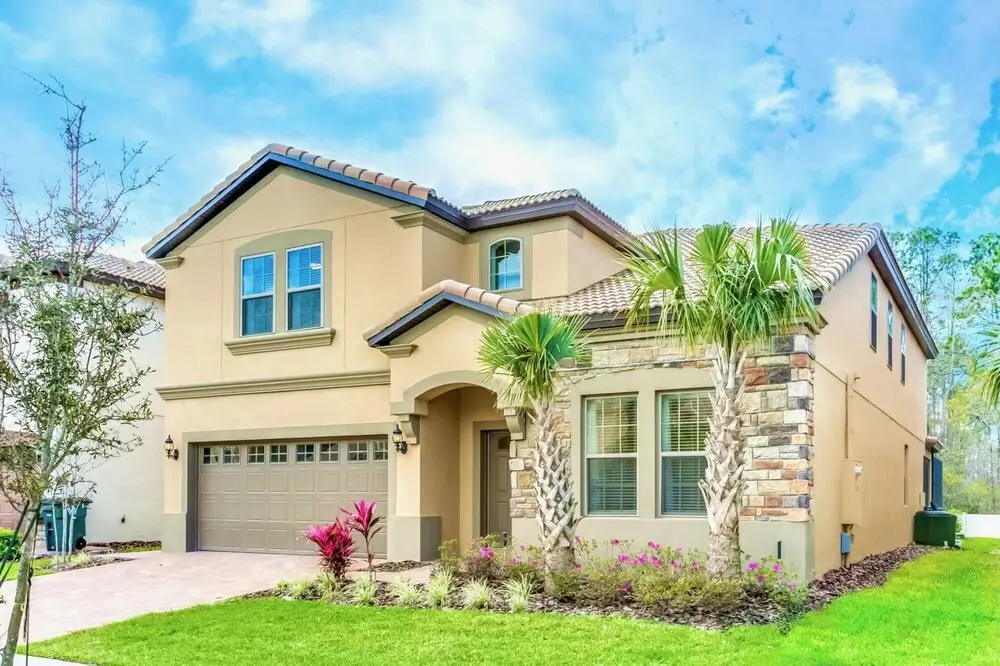 8BR Mansion With Private Pool Netflix Games