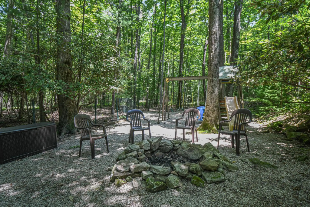 Tucked Inn by Taylor Made Deep Creek