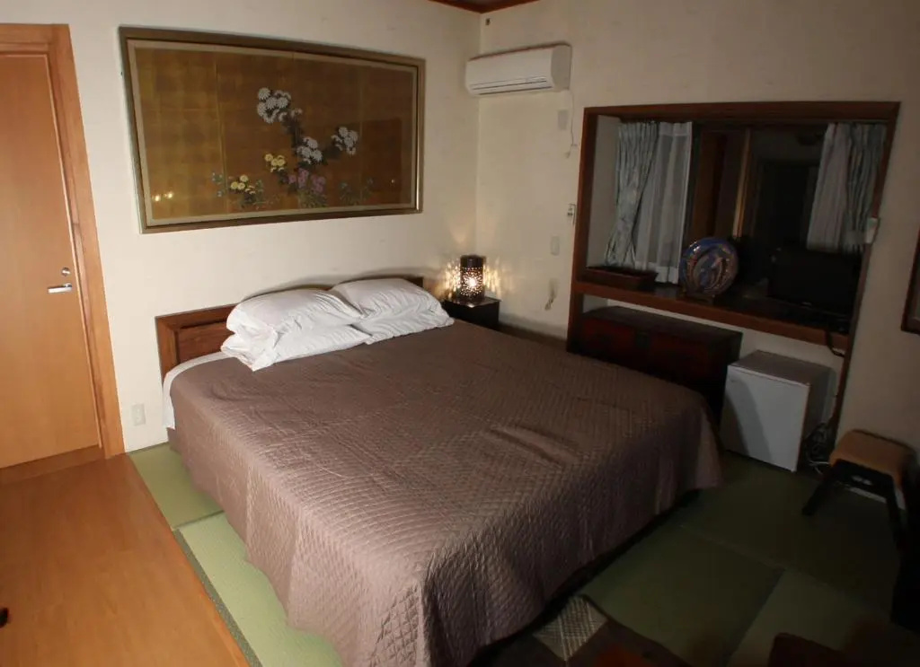 2 Bedrooms Suite