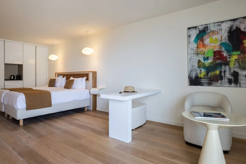 Superior Suite