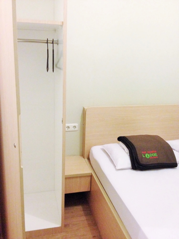 Double room (full double bed)
