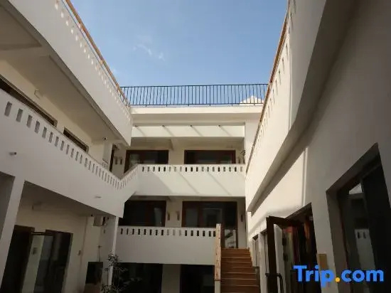 Guanbai Guesthouse